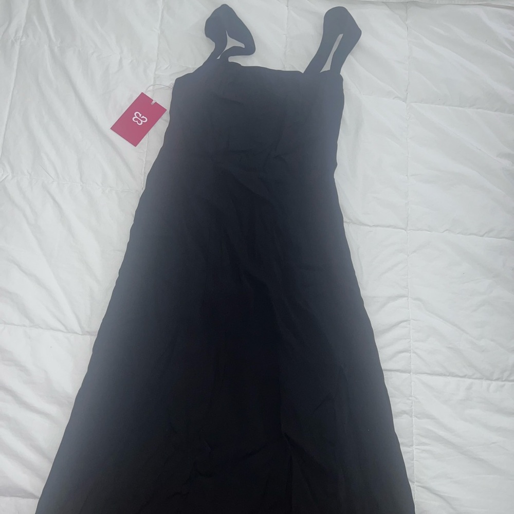 Elegant Black Dress